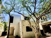 Casa de 4 recámaras con alberca privada en Selvamar, con...