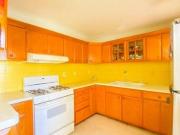 Casa de 4 Recámaras con Terreno Excedente en venta,...