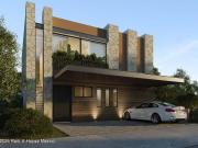 Casa de 4 recámaras en preventa en Altozano