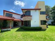 Casa de 4 recámaras en Renta en JARDINES DE ZAVALETA