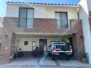 Casa de 4 recámaras en venta en Juriquilla, Querétaro