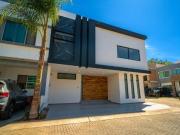Casa de 4 recámaras en venta en los almendros residencial