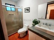 Casa de 4 recámaras en venta en Real de Juriquilla,...