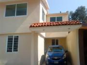 Casa de 4 Recámaras una en Planta Baja con baño completo...