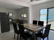 Casa de 4 Recámaras y Piscina a 150mts de la Playa en...
