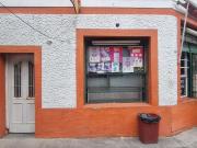 Casa de 5 amb con cochera y local en Chilavert 1500,...