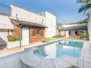 Casa de 5 amb con dep cochera jardín y pileta