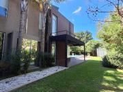 Casa de 5 amb en Barrio Cerrado La Montura