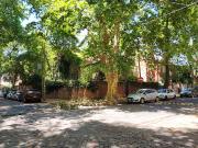 CASA DE 5 AMBIENTES CON GRAN JARDIN EN ALQUILER...