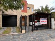 Casa de 5 AMBIENTES en venta