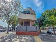 Casa de 5 ambs en Avenida Gral. Paz