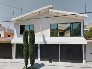 CASA DE 5 HABITACIONES Y 3 BAÑOS