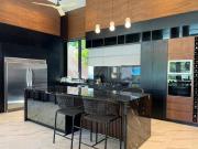 Casa de 5 recámaras con alberca en venta en San Ramón...