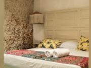 CASA DE 5 RECÁMARAS EN EL BARRIO DE SANTIAGO CASA DE 5 RECÁMARAS EN EL BARRIO DE SANTIAGO