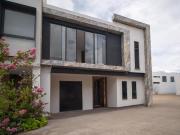 Casa de 5 recámaras en venta en Solares