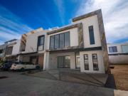 Casa de 5 recamaras Solares – Altanza Zona Real