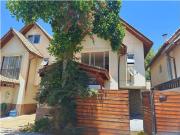 ¡Casa de 5D/3B en Huechuraba lista para ti!