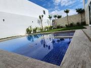 Casa de 659 m2 de construcción en Privada con Amenidades...