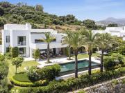 Casa de 675 m2 en venta Casares, Andalucía