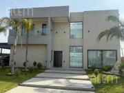 Casa de 6 ambientes en venta en Lagos de Canning