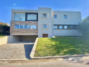 Casa de 6 Ambientes en Venta y Alquiler en La Reserva...