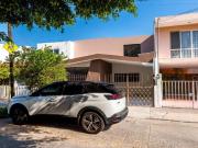 Casa de 6 recamaras Lagos del Country Guadalajara