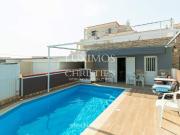 Casa de 709 m² à venda Loulé São Clemente e São...