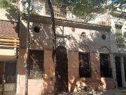 Casa de 9 ambientes. Con 367 m2 totales