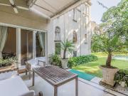 Casa de 9 ambientes en Venta Belgrano R