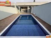 Casa de Acabamento Moderno Piscina e Churrasqueira com 3...