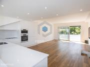 Casa de Aldeia T2 com Logradouro em Azeito