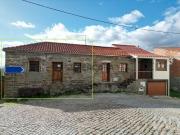 Casa de aldeia T3 em Açoreira de 98,00 m²