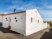 Casa de aldeia tradicional T2 com quintal em Conceição,...