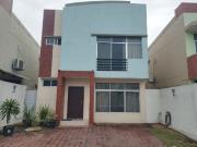 Casa de alquiler amoblada en la Urbanización Belo...