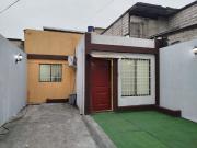 Casa de alquiler en las Orquideas, 2 dormitorios, 1 aire...