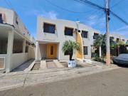 Casa de alquiler en manta sector norte C/P