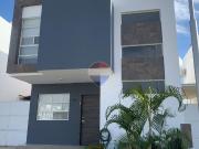 Casa de alquiler en manta zona sur