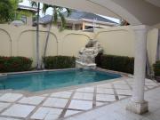 CASA DE ALQUILER EN PUERTO AZUL