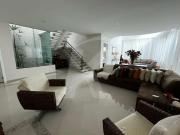 Casa de Alto Padrão 3 quartos, 3 suítes, 6 vagas,...