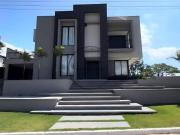 Casa de alto padrão à venda com acesso à represa em...