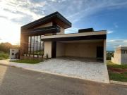 Casa de Alto Padrão à Venda no Condomínio Del Fiore em...