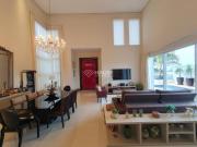 Casa de Alto Padrão à Venda no Condomínio Reserva Santa...