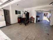 Casa de alto padrão à venda no Jardim do Sol