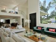 CASA DE ALTO PADRÃO À VENDA NO PARK WAY!