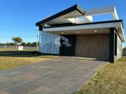 Casa de Alto Padrão com 03 Suítes em Capão da Canoa/RS