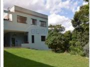 Casa de Alto Padrão com 3 Quartos, 2 Suítes e Lazer...