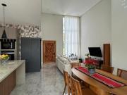 Casa de Alto Padrão com 3 Suítes, Jacuzzi e Mobiliada no...