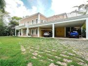 Casa de alto padrão com 5 suítes Parque Silvino Pereira...