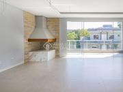 CASA DE ALTO PADRÃO COM VISTA PARA O GUAIBA