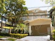 Casa de alto padrão em condomínio à venda em Cotia SP,...